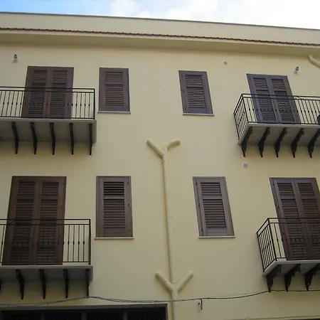 Residenza Segesta Holiday home